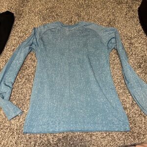 Lululemon Metal Vent Long Sleeve